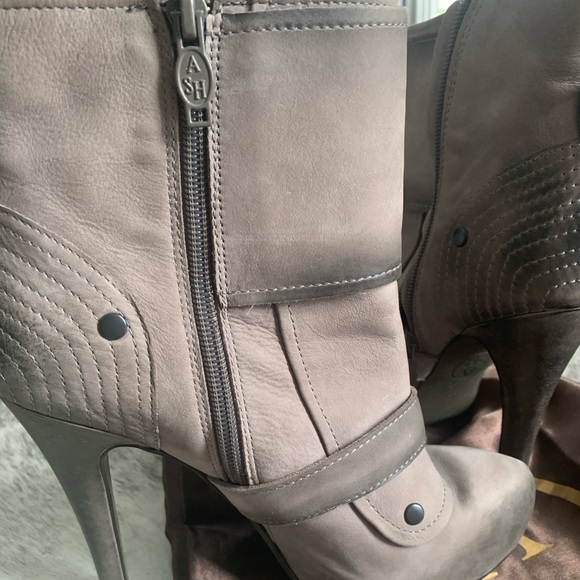 ASH egotist hi-heeled combat boots. Grey and dark grey variations. size 7 1/2. - Picture 6 of 10